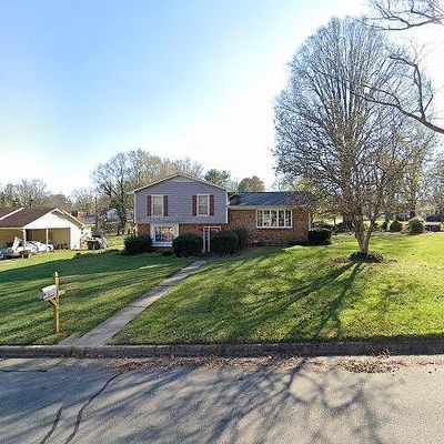 120 Flintfield Dr, Winston Salem, NC 27103