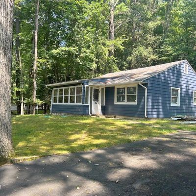 120 Purdytown Rd, Lakeville, PA 18438