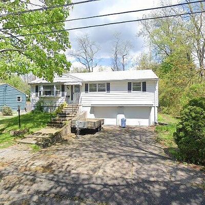 120 Sulik Ter, Stratford, CT 06614