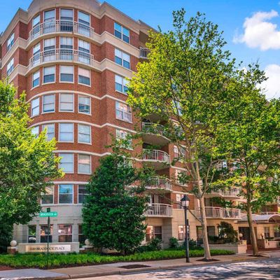 1200 Braddock Pl #606, Alexandria, VA 22314