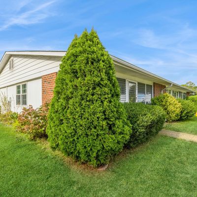 1207 A Shetland Dr, Lakewood, NJ 08701