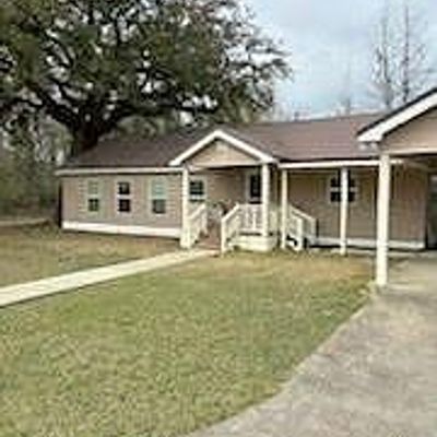 1210 N Holly St, Hammond, LA 70401