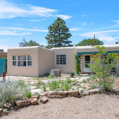 1212 Vitalia St, Santa Fe, NM 87505