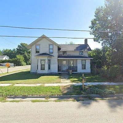 122 Division St, Milton, WI 53563