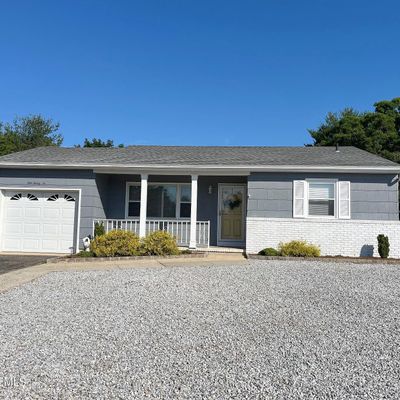 122 Eton Ct, Toms River, NJ 08757