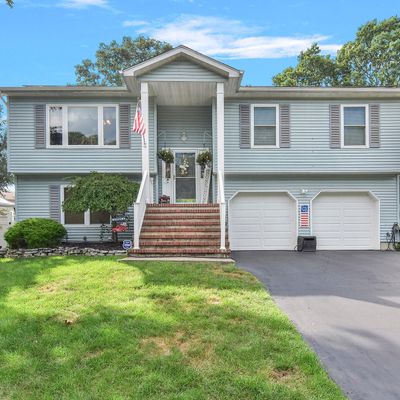 122 Moses Milch Dr, Howell, NJ 07731