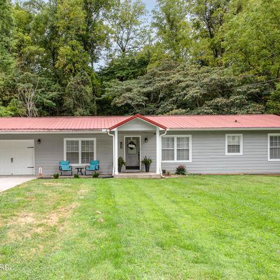 122 Mountain Ave, Townsend, TN 37882