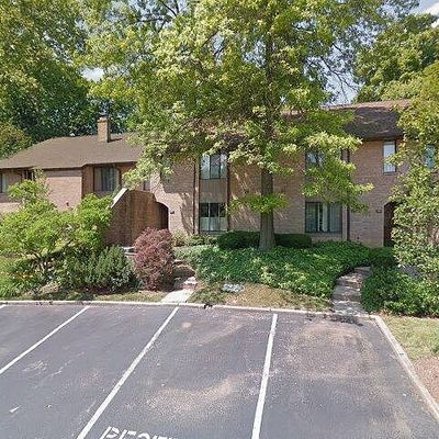 122 Woodgate Ln, Paoli, PA 19301