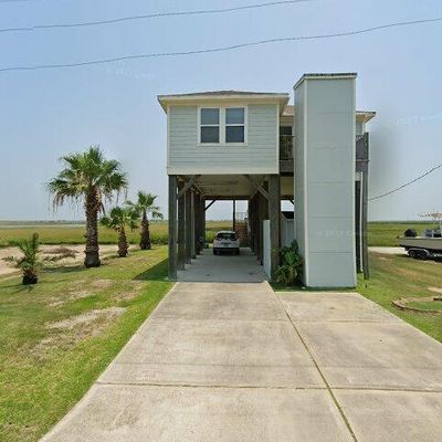 1226 E Canal E, Port Bolivar, TX 77650