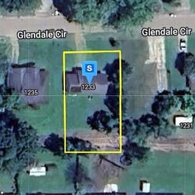 1233 Glendale Cir, Greenwood, MS 38930