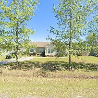 1101 Oakland Rd, Saint Pauls, NC 28384