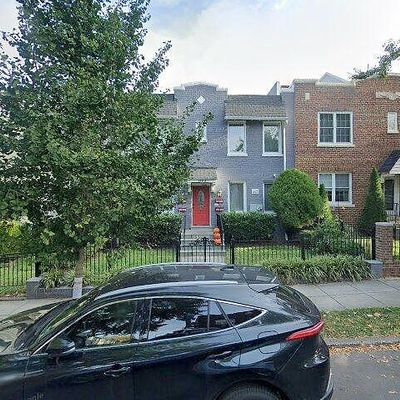 1102 Holbrook Ter Ne, Washington, DC 20002