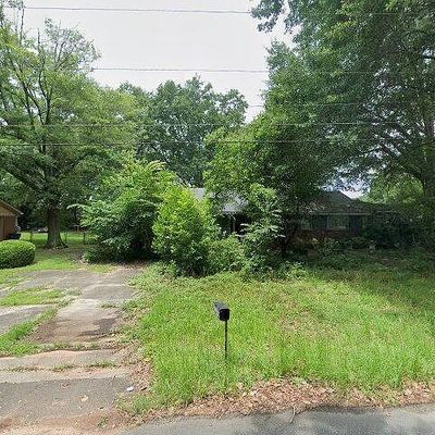 1105 N 1 St St, Fort Valley, GA 31030