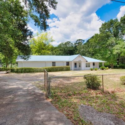 1109 E Chestnut Ave, Crestview, FL 32539