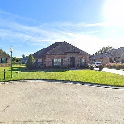 111 Chapel Hill Dr, Belle Chasse, LA 70037