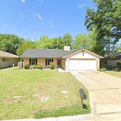 111 Diane Dr, Sanger, TX 76266