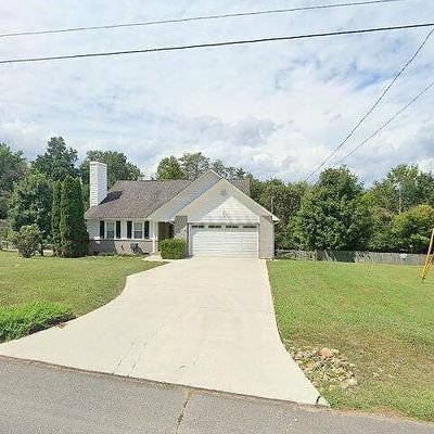 111 Dalton Ln, Clinton, TN 37716