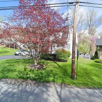 111 Fairview Rd, Clarks Green, PA 18411