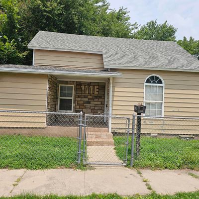 111 East Cofield Street, Aurora, MO 65605