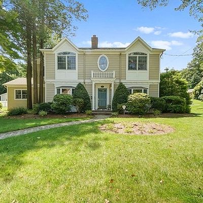 111 Sicomac Ave, Midland Park, NJ 07432