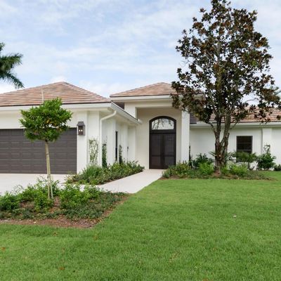 11181 Isle Brook Ct, Wellington, FL 33414