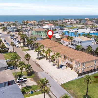 112 E Swordfish St #3, South Padre Island, TX 78597