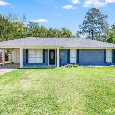 112 N Avenue M, Crowley, LA 70526