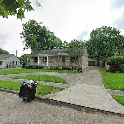 11418 Braewick Dr, Houston, TX 77035