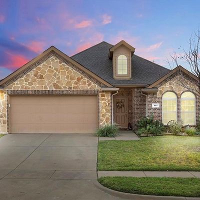 115 Honeysuckle Ln, Waxahachie, TX 75165