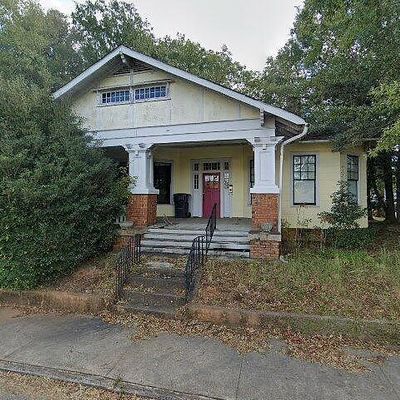 115 W Pickens St, Abbeville, SC 29620