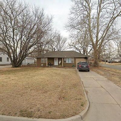 1325 W 27 Th St S, Wichita, KS 67217