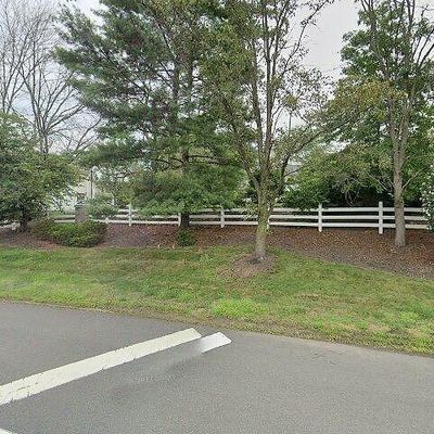 136 Cortland Ln, Bedminster, NJ 07921