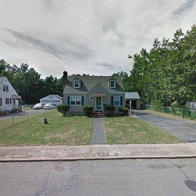 136 Falknor Dr, Manchester, CT 06040