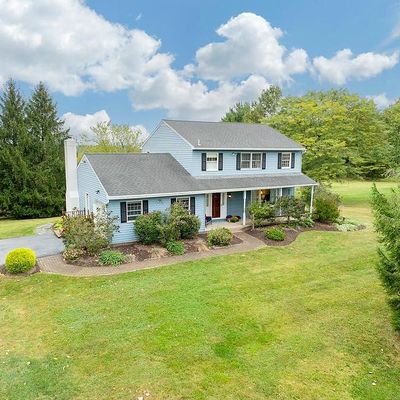 1364 W Campbell Rd, Green Lane, PA 18054