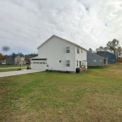 13901 Marsham Rd, Chester, VA 23836