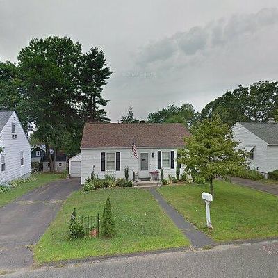 14 Genest St, Meriden, CT 06450