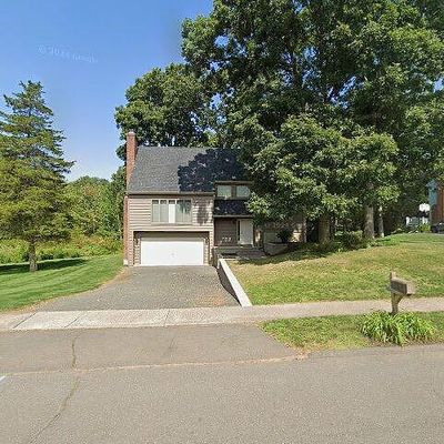 140 Crest Rd, Southington, CT 06489