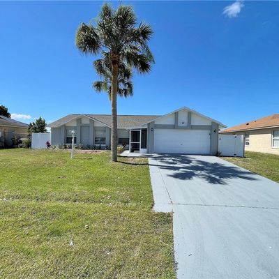 140 Dorchester Ct, Kissimmee, FL 34758