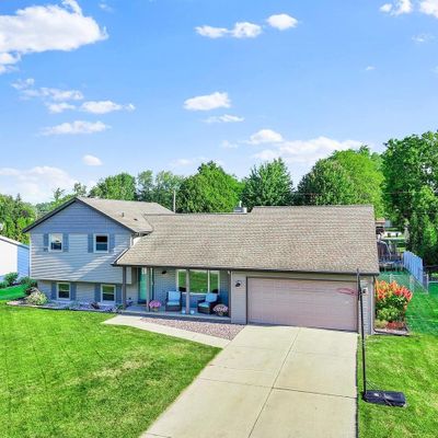 1400 Bruce Ln, Green Bay, WI 54313