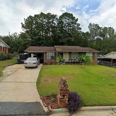 1400 Lockhart Cir, Phenix City, AL 36869