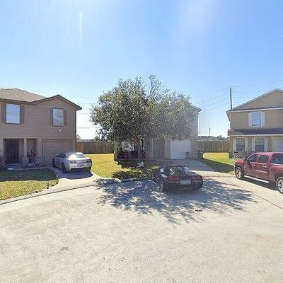 1402 Grand Prince Ln, Houston, TX 77073