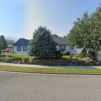 1404 John St, Wenatchee, WA 98801