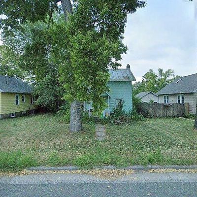 1411 Bainbridge St, La Crosse, WI 54603