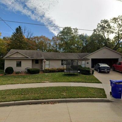 1412 Oakridge Ave, Kaukauna, WI 54130