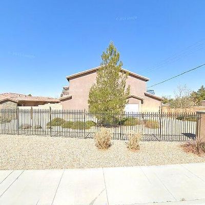 14164 Kiowa Rd, Apple Valley, CA 92307