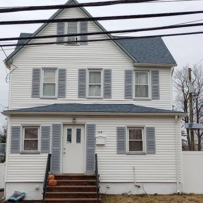 144 New Milford Ave, Dumont, NJ 07628