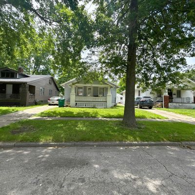 1245 Sedgwick St, Decatur, IL 62521