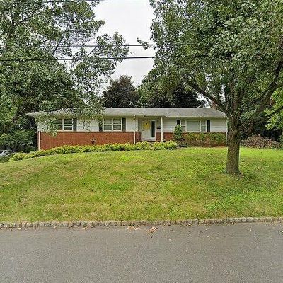 1249 Deerfield Ct, Mountainside, NJ 07092