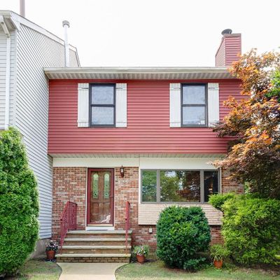 125 Pendleton Pl, Old Bridge, NJ 08857