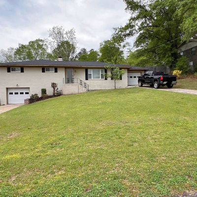 125 Sylvia Dr, Gardendale, AL 35071